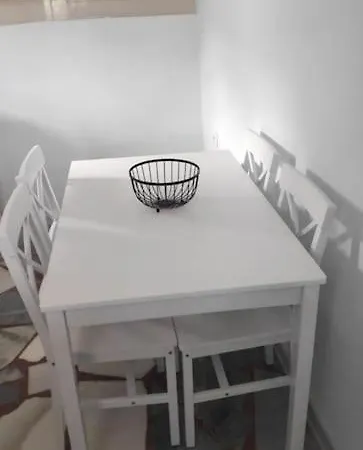 Rokombo House Hébergement de vacances *