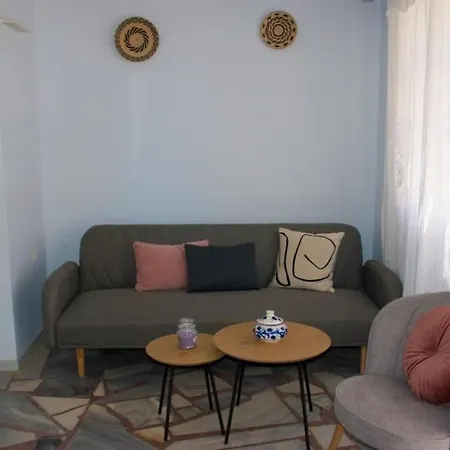 Hébergement de vacances Rokombo House *