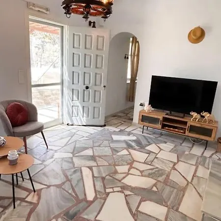 Hébergement de vacances Rokombo House Tínos