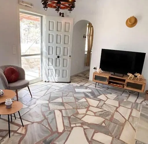 Сasa de vacaciones Rokombo House Tínos