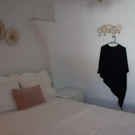 Rokombo House Nyaraló Tínos