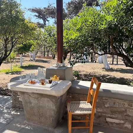 Rokombo House * Tínos